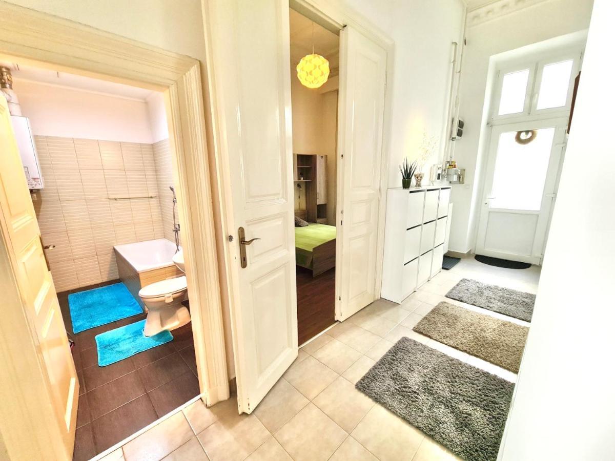 Ricky Apartment Budapest Exterior foto