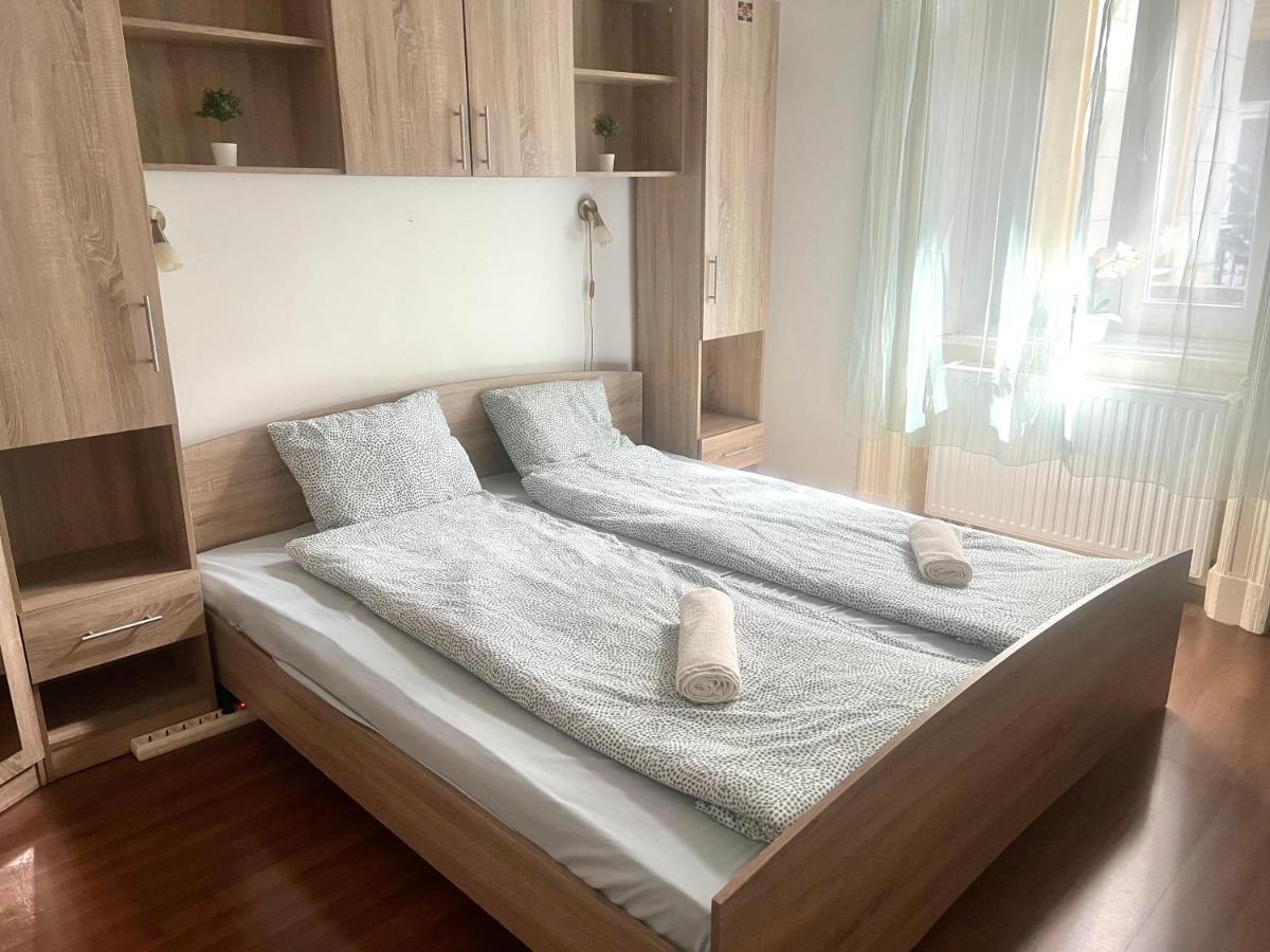 Ricky Apartment Budapest Exterior foto
